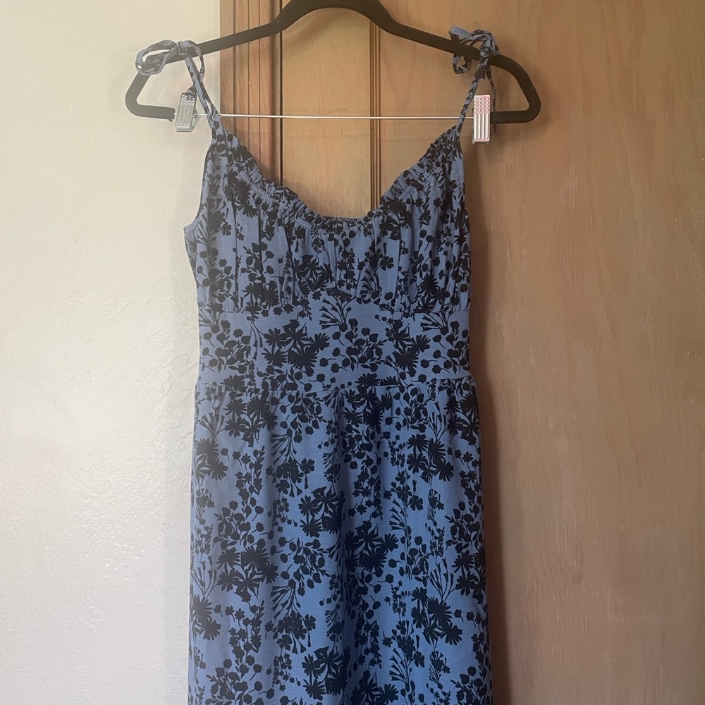 Adore Me Blue and Black Floral Top
